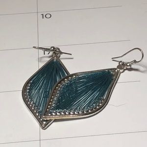 Feather shaped earrings